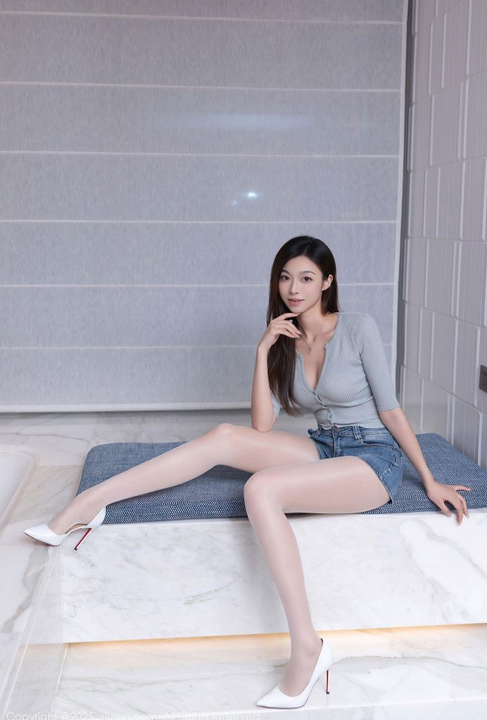 图片[3]-柳岩同款性感来袭！简约风也能美翻天！