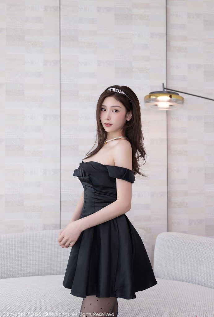 图片[5]-郑采妍黑裙优雅似刘亦菲，尽显高贵迷人风采！