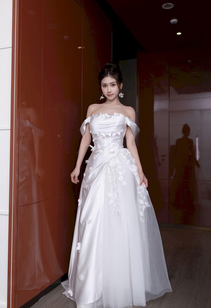 图片[5]-美女套图第47期：王诗蒙梦幻婚纱大片，优雅气质令人心动！