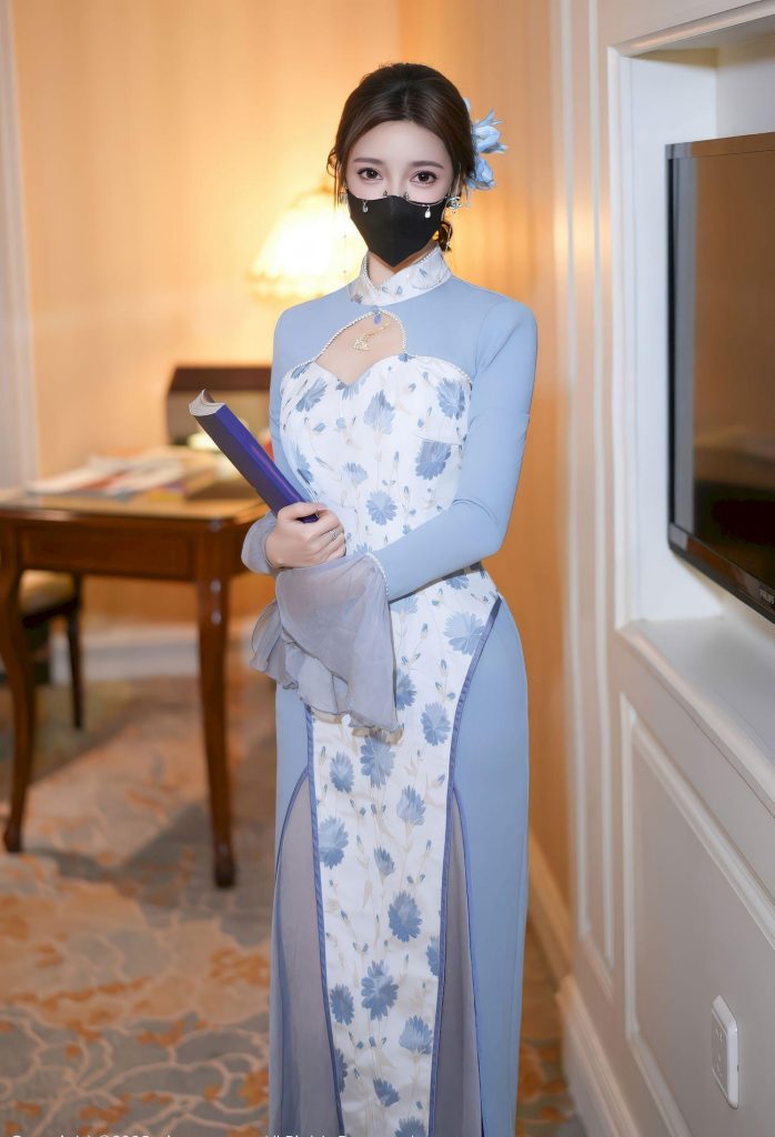 图片[1]-美女套图第37期：王馨瑶旗袍优雅绽放，东方美学惊艳时光！