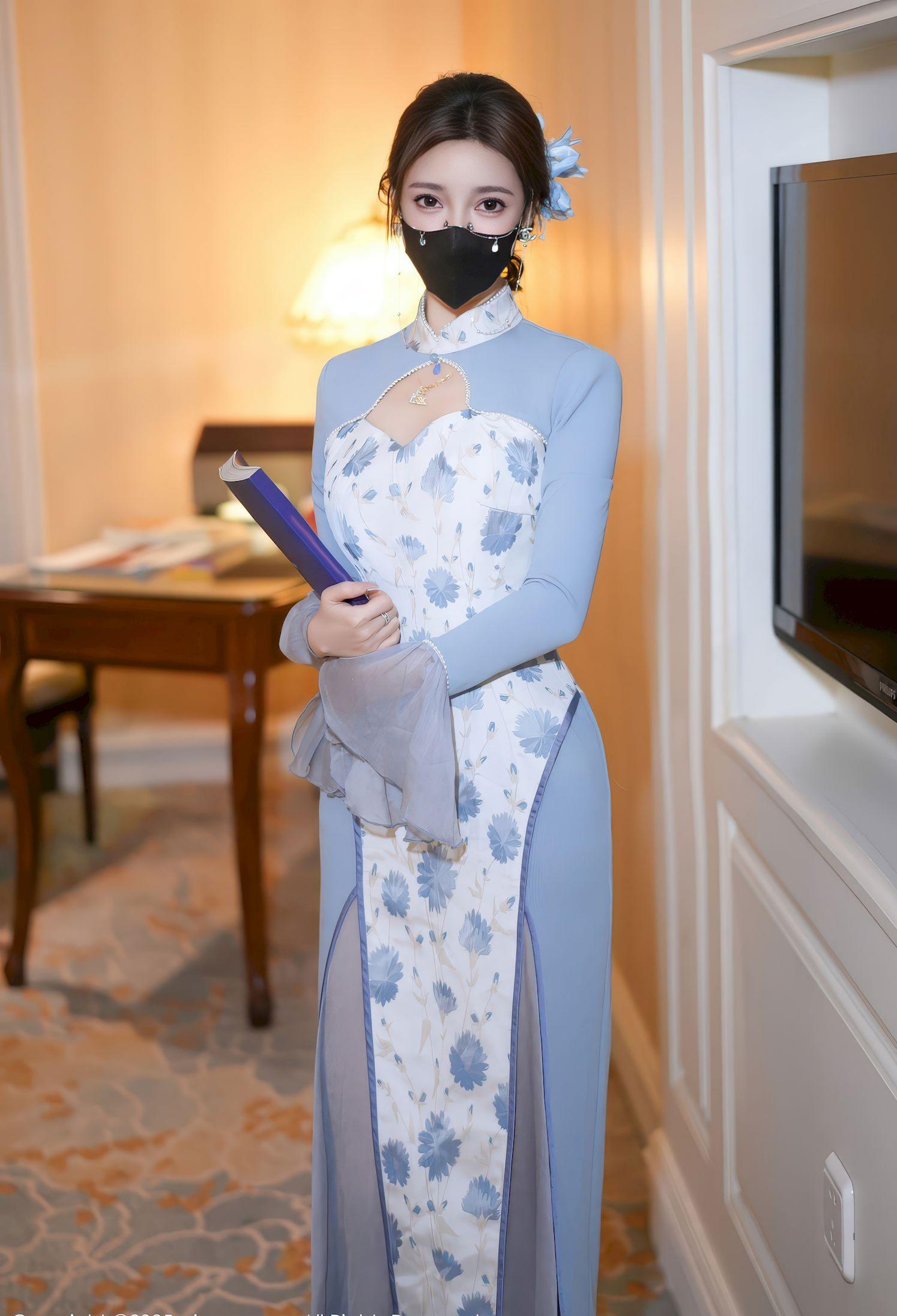 美女套图第38期：王馨瑶旗袍优雅绽放，东方美学惊艳时光！-高清美女套图，你想要的都有。