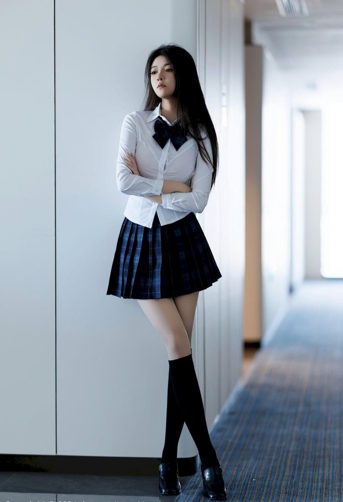 图片[1]-美女套图182期：‌‌小田曦薇，衬衫与格纹裙，纯欲学妹的日常