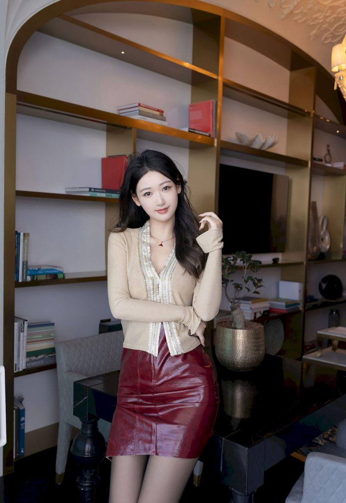 图片[3]-美女套图119期：田曦薇的灵动俏皮，黑丝裙摆下的校园杀